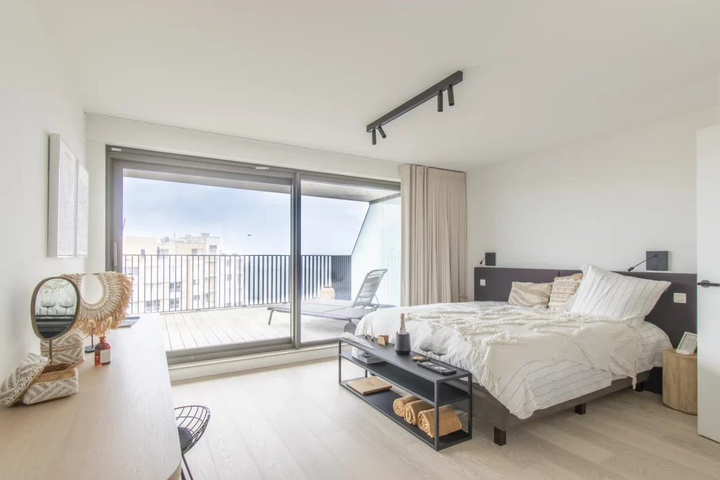 20230421_RozaliaMonkiewicz_CrystalResidence-32_DSC0162-HDR